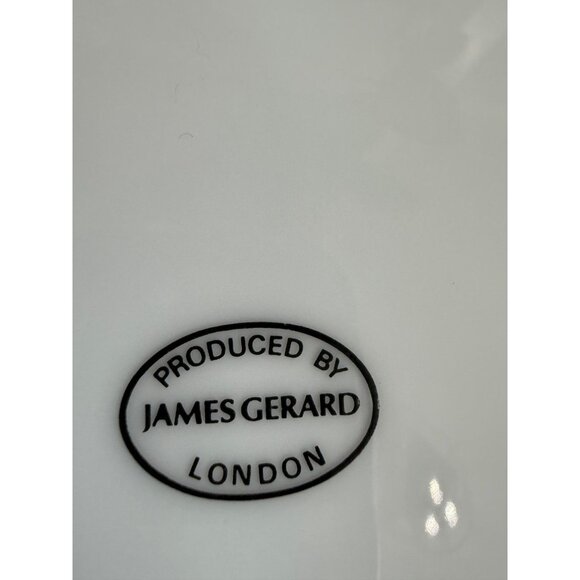 Vintage Windsor Castle Souvenir Plate – James Gerard London - Picture 8 of 8